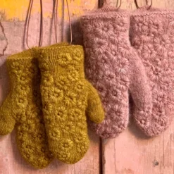 Late Bloomer Mittens Kit 18 Late Bloomer Mittens Kit -loop knitting store LatebloomerMittensKitatLoopLondon5