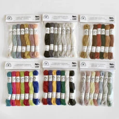 Au Ver A Soie For Loop Wool Embroidery Sets