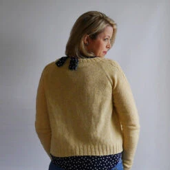 Mae Cardigan - Olive Knits 6 Mae Cardigan - Olive Knits -loop knitting store MaeCardiganatLoopLondon3