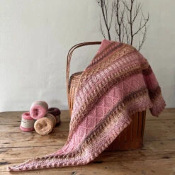 Loop - Mehlsen Geranium Scarf Kit