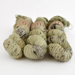 Life In The Long Grass - Merino Sport -loop knitting store Merino Sport Beachgrass at Loop London