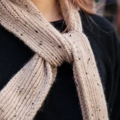 Knit Pop: Designs For The Modern Maker 21 Knit Pop: Designs For The Modern Maker -loop knitting store Miki Teragaki Amabile 3