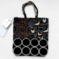 MinäPerhonen Toast Bags -loop knitting store Mina Toast bag fox and butterflies front at Loop London