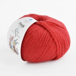 MYak Ra-Ku Cashmere Lace -loop knitting store Myak Raku Red Velvet at Loop London
