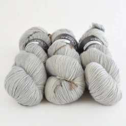 Madelinetosh - Pashmina 30 Madelinetosh - Pashmina -loop knitting store New Pashmina Silver Fox at Loop Knitting