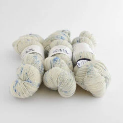 KOKON - Organic O-Bleu 9 KOKON - Organic O-Bleu -loop knitting store O Bleu Speckle at Loop London 8418e3f0 5ebe 44ad b976 04e1d33f4501