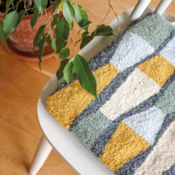 Punch Needle Craft - Clare Youngs -loop knitting store PUnchNeedlecraftatLoopLondon 47d67f1b de27 4282 9a7f cfb309c81e00