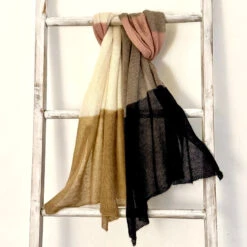 Loop -ITO Osaka Scarf Kit -loop knitting store ParisosakakitatLoopLondon 3d0f2fba 4052 432c 91c3 bcb4170be0f5