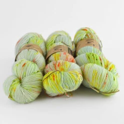 Madelinetosh - Pashmina 36 Madelinetosh - Pashmina -loop knitting store Pashmina Betta at Loop London