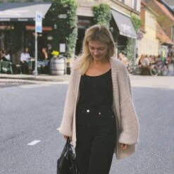 PetiteKnit - Balloon Jacket 12 PetiteKnit - Balloon Jacket -loop knitting store Petiteknit 20Balloon 20Jacket 20at 20Loop 20London 202 1605532295