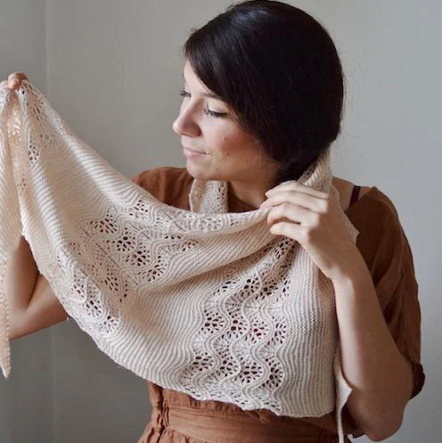 Mandarine's - Plume Shawl 4 Mandarine's - Plume Shawl - Image 2