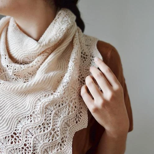 Mandarine's - Plume Shawl 5 Mandarine's - Plume Shawl - Image 3