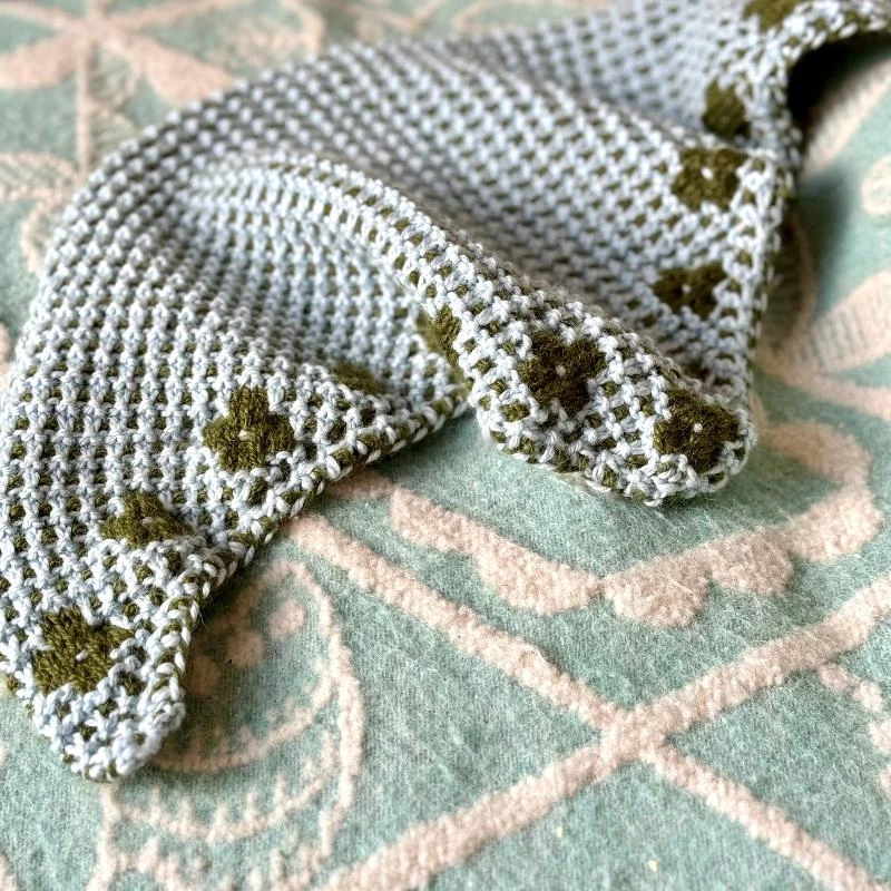 Pressed Flowers Kerchief Class 6 Pressed Flowers Kerchief Class - Image 4