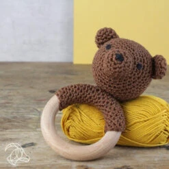 Rattle Bear Crochet Kit -loop knitting store RammelaarBeer