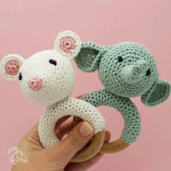 Rattle Elephant Crochet Kit -loop knitting store RammelaarOlifant 2