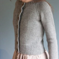 Ramona Cardigan - Brown Stitch -loop knitting store Ramona 6 64518