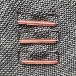 Resin Bar Brooch -loop knitting store Resin 20Bar 20Brooch 20in 20Rose 20at 20Loop 20London 1525967239