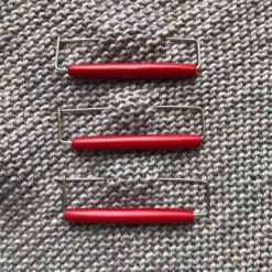 Resin Bar Brooch -loop knitting store Resin 20bar 20brooch 20in 20red 20at 20Loop 20London 1525966461