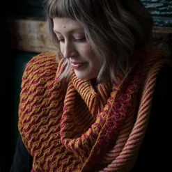Drea Renee Knits - Rose Gold Shawl 10 Drea Renee Knits - Rose Gold Shawl -loop knitting store Rosegold 20shawl 20Loop 20London 207 20 1510228958