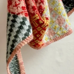 Scout Mini Kit -loop knitting store ScoutminiatLoopLondon3 7adb5a7b e4b0 4b71 b33b d0b614fc3b2c