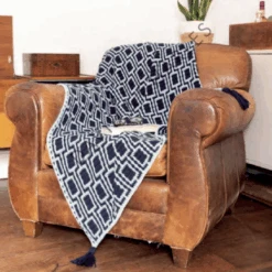 Mosaic CrochetWorkshop Book - Esme Crick -loop knitting store ScreenShot2023 01 16at11.45.42