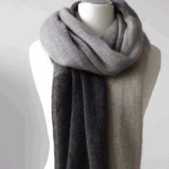 ITO - Osaka Scarf Kit 8 ITO - Osaka Scarf Kit -loop knitting store ScreenShot2023 04 22at15.45.14