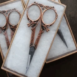 Dragonfly Scissors 9 Dragonfly Scissors -loop knitting store Screenshot2023 06 19at13.58.11