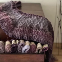 Loop - Mehlsen Geranium Scarf Kit -loop knitting store Screenshot2023 07 21at09.45.12