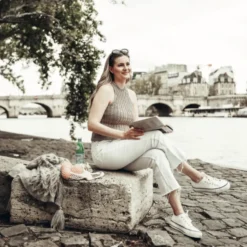 Softly -Timeless Knits -loop knitting store Screenshot2024 03 04at09.12.28