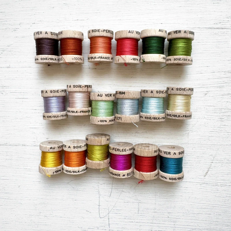 Au Ver A Soie Perlée Silk Bobbin Sets 3 Au Ver A Soie Perlée Silk Bobbin Sets