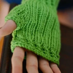 Through The Loops - Snow Drops And Snap Peas Handwarmers -loop knitting store Snow 20Drops 20and 20Snap 20Peas 20Handwarmers 20Loop 20London 203 20 1499704181