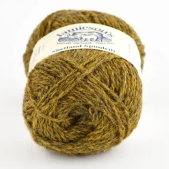 Jamieson's Shetland Spindrift - Yellows & Greens 24 Jamieson's Shetland Spindrift - Yellows & Greens -loop knitting store Spindrift 231 Bracken at Loop London