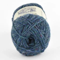 Jamieson's Shetland Spindrift -Blues -loop knitting store Spindrift 763 Pacific at Loop London