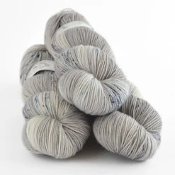 La Bien Aimée Merino Sport 24 La Bien Aimée Merino Sport -loop knitting store Sport Merino Cassiopeia at Loop London