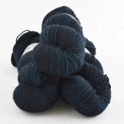 La Bien Aimée Merino Sport 38 La Bien Aimée Merino Sport -loop knitting store Sport Merino Winterfel at Loop London