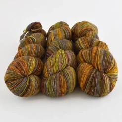 Kremke Soul Wool - Lazy Lion Sock Yarn 22 Kremke Soul Wool - Lazy Lion Sock Yarn -loop knitting store Super 20Soft 20Sock 20001 20at 20Loop 20London 1555417576