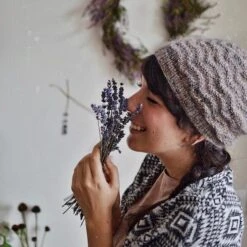 Mandarine's - Tender Hat -loop knitting store Tender 20Hat 20at 20Loop 20London 204 1584009460