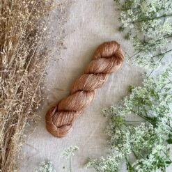 Elliott & May -Natural Bamboo And Linen -loop knitting store Terra Elliott May