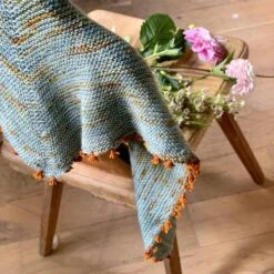 Loop La Bien Aimée Cashmerino Tiny Tassels Kits -loop knitting store Tiny 20tassels 20at 20Loop 20London 1602428975