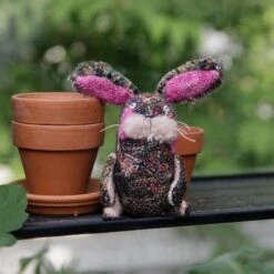 Tiny Friends: A Guide To Mosaic Embroidery By Tomomi Mimura 20 Tiny Friends: A Guide To Mosaic Embroidery By Tomomi Mimura -loop knitting store TomomiMimuraBunny 2