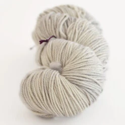 Madelinetosh - Tosh DK -loop knitting store Tosh DK Silver Fox 65 at Loop London 1509897379