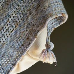 Versaci Knits - Triangulate Shawl -loop knitting store Triangulate 20at 20Loop 20London 203 1555594318