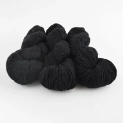 Woolfolk TYND -loop knitting store Tynd15atLoopLondon