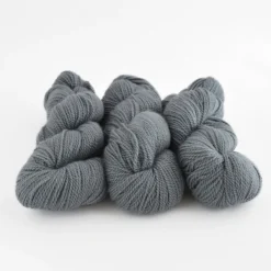 Woolfolk TYND -loop knitting store Tynd32atLoopLondon