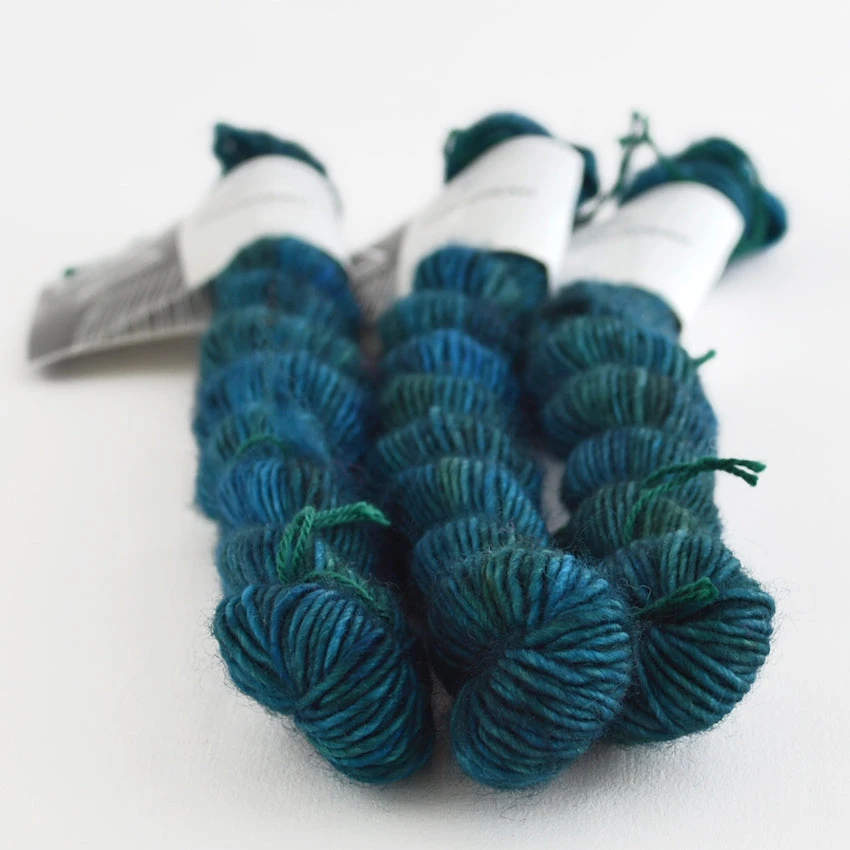 Madelinetosh - Unicorn Tails (mini Skeins) 13 Madelinetosh - Unicorn Tails (mini Skeins) - Image 11