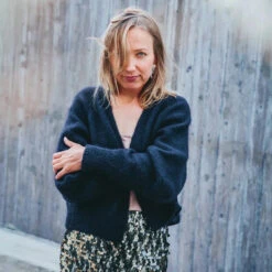 Urban Knit Easy: Easy, Effortless & Modern Knits 28 Urban Knit Easy: Easy, Effortless & Modern Knits -loop knitting store Urbanknitseasyatlooplondon11