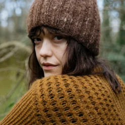 Field Notes: 20 Textured Knits For Everyday Beauty PREORDER -loop knitting store VALMIS L3A0279