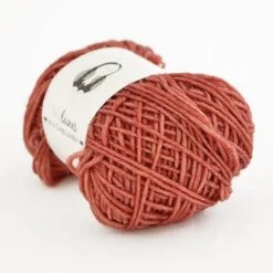 (Vi)laines - Boulettes Chaussettes Sock -loop knitting store Vilaines 20Boulette 20Basking 20on 20Wram 20Bricks 20at 20Loop 20London 1584716053