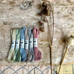 Au Ver A Soie Six Shades Of Silk Packs 12 Au Ver A Soie Six Shades Of Silk Packs -loop knitting store VintageatLoopLondon