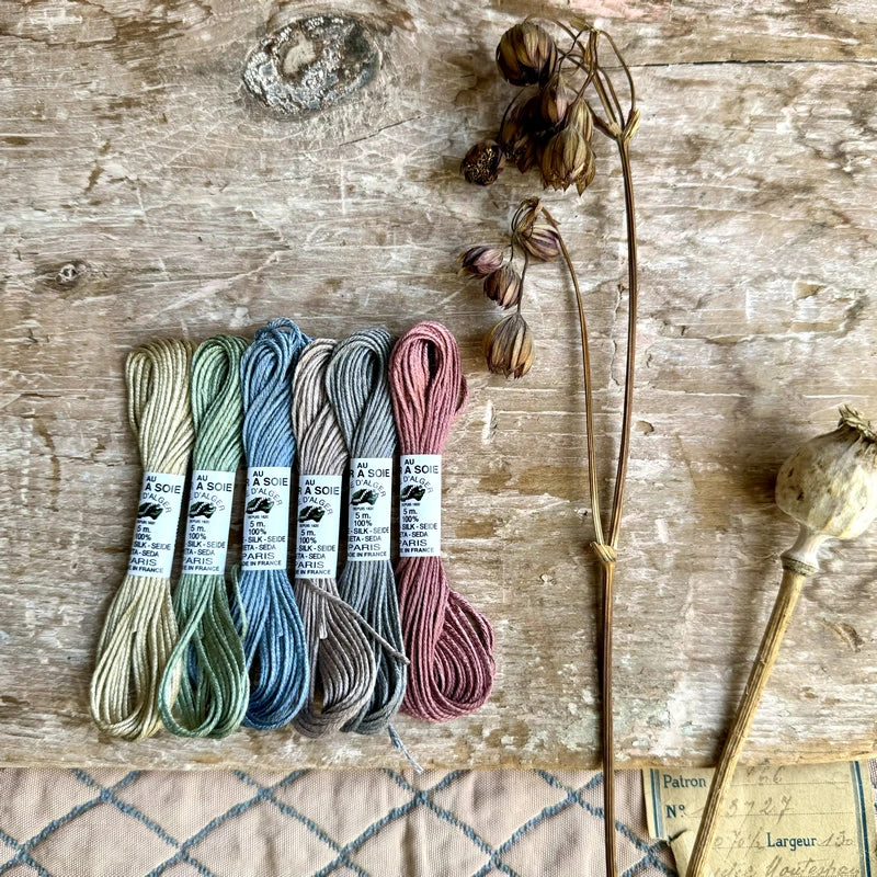 Au Ver A Soie Six Shades Of Silk Packs 6 Au Ver A Soie Six Shades Of Silk Packs - Image 4